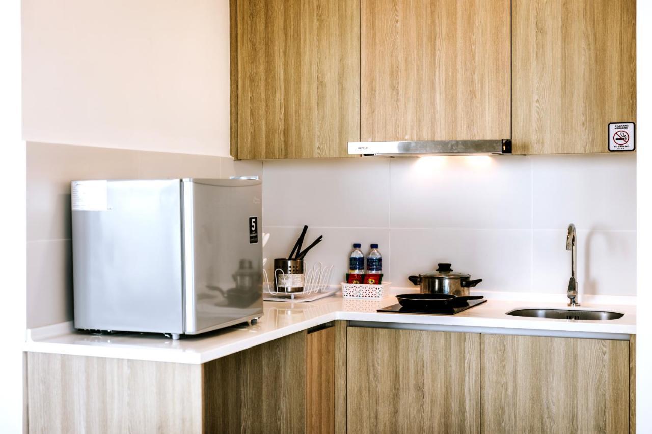 Muji Studio 2 - Seaview At 218 Tropicana Near Komtar Food Heaven With Netflix & Tv Box جورج تاون المظهر الخارجي الصورة